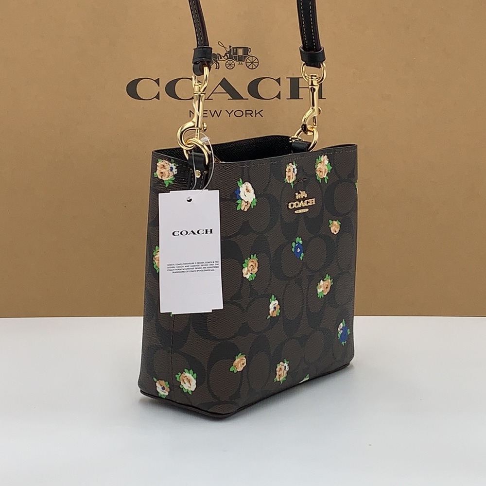 COACH NWT Mini Town Bucket Bag In Signature Canvas With Vintage Mini Rose Print - Picture 2 of 13